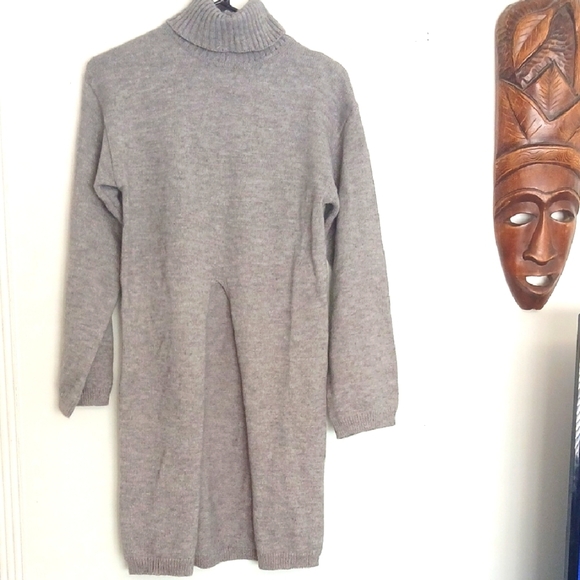 Forever 21 Sweaters - Cozy Gray Knit Sweater FOREVER 21